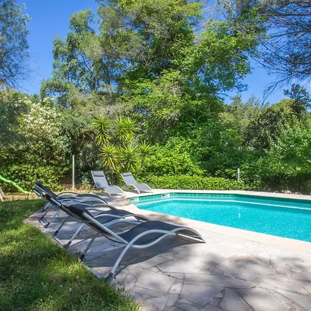 Les Cyclamens- Les Oliviers Saint-Raphaël