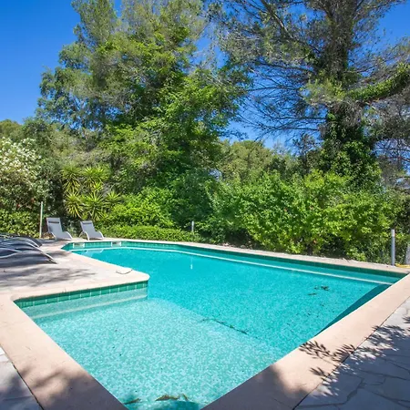 Les Cyclamens- Les Oliviers * Saint-Raphaël